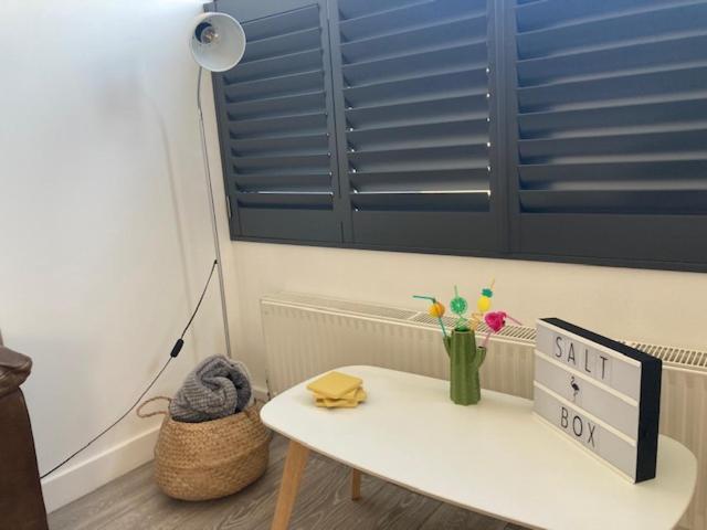 The Salt Box- Lovely Refurbished Annexe, Free Parking, Walk To Porth Beach. Saint Columb Minor Exterior foto