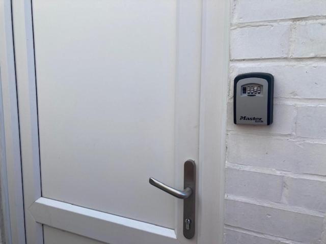 The Salt Box- Lovely Refurbished Annexe, Free Parking, Walk To Porth Beach. Saint Columb Minor Exterior foto